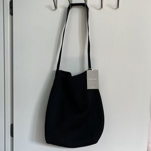 Everlane Do-It-All Tote Black